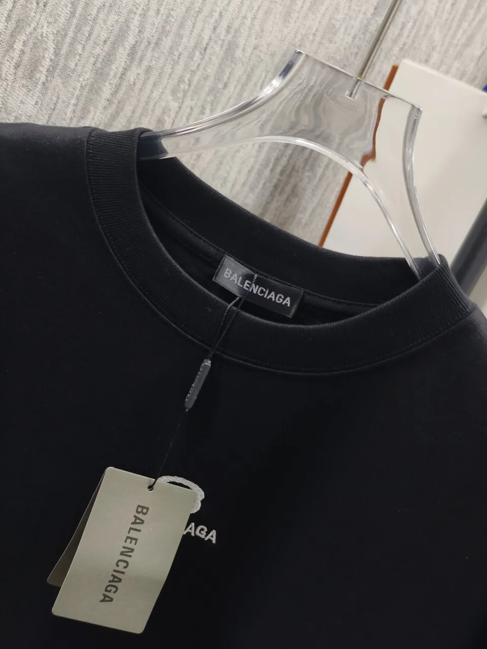 P80🌈🌈 Balenciaga/ New Arrival Classiclogo -【 32 】 - 320G 🔥 Logo ， - ：Black White - Size：S M L XL XXL - Same Style